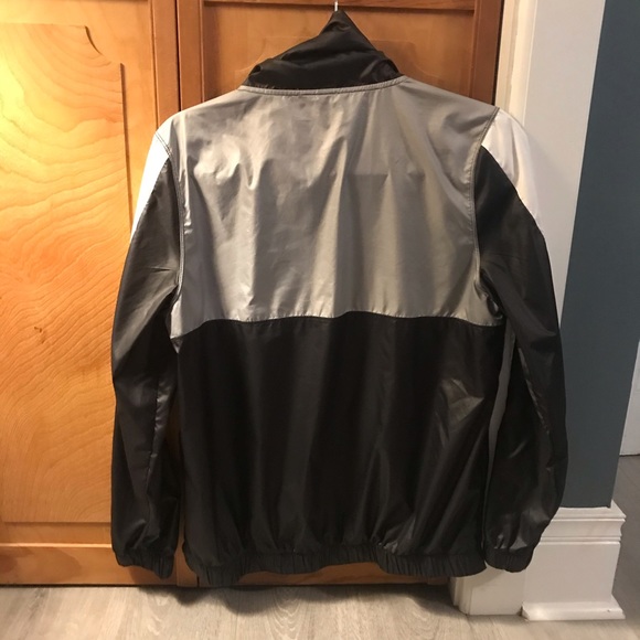 Zella sporty windbreaker - Picture 3 of 4